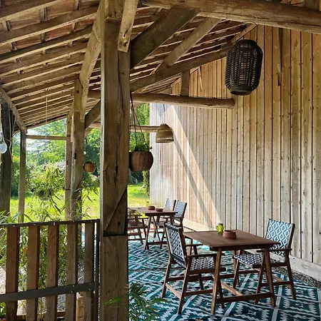 Hozho Tempo - Sous Les Toits, Loft Ecofriendly & Slowlife Avec Sauna Guest house